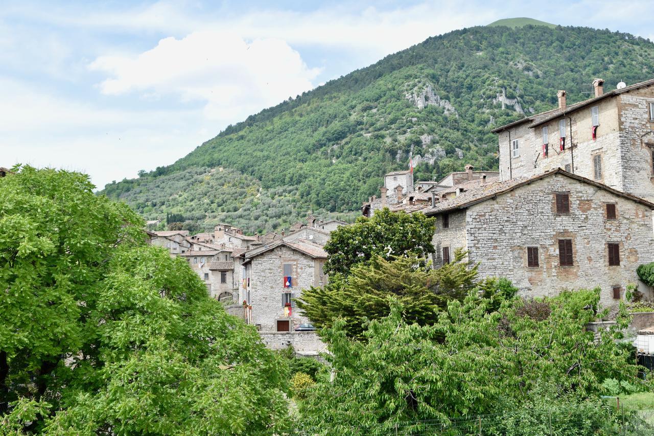 Residenza Le Logge Bed & Breakfast Gubbio Dış mekan fotoğraf